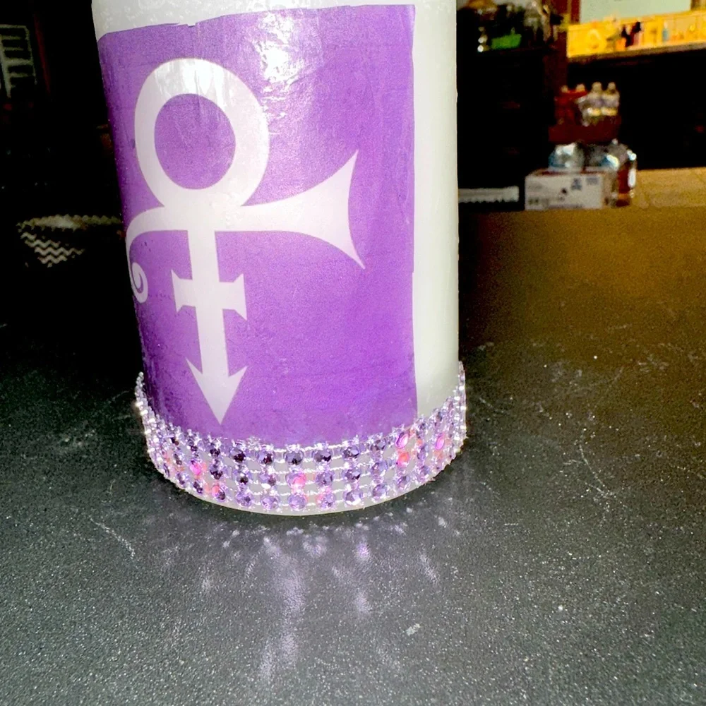 Prince candle - Picture 9 of 9